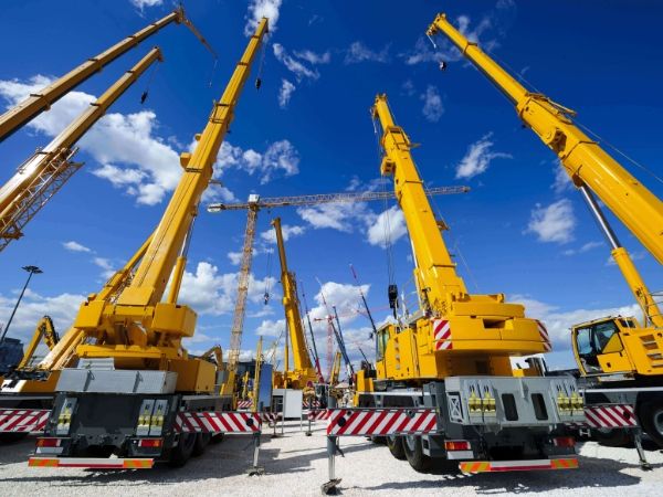 Engineering Crane Machinery